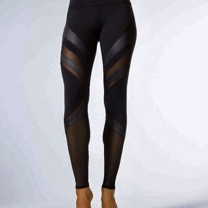 Alo Yoga Epic Leggings high waisted